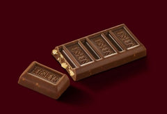 Hershey’s Milk Chocolate with Almonds Snack Size Candy Bars, Individually Wrapped – 10.35 oz