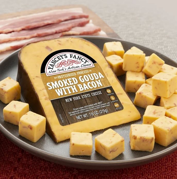 Yancey’s Fancy Smoked Gouda Cheese with Bacon – 8 oz